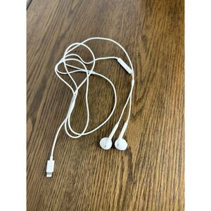 OEM Genuine Apple Lightning Cable Headphones For iPhone X 11 12 13 14